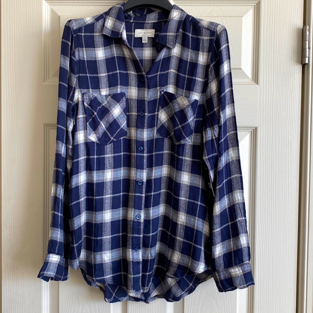 NWT Lucky Brand 🍀 button down!